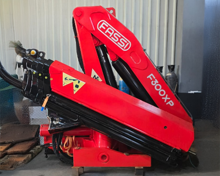 Fassi F300 Crane